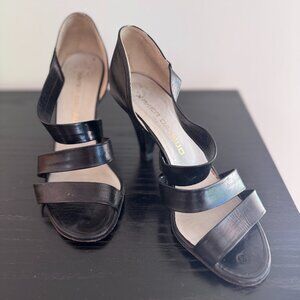 Incredible leather vintage sandals